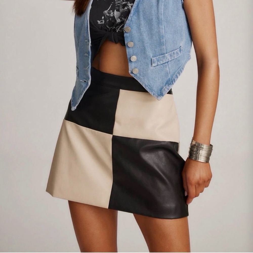 12th Tribe Two-Tone Mini Skirt - Black and Cream